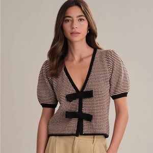 525 American Elaine puff sleeve tie front top size S